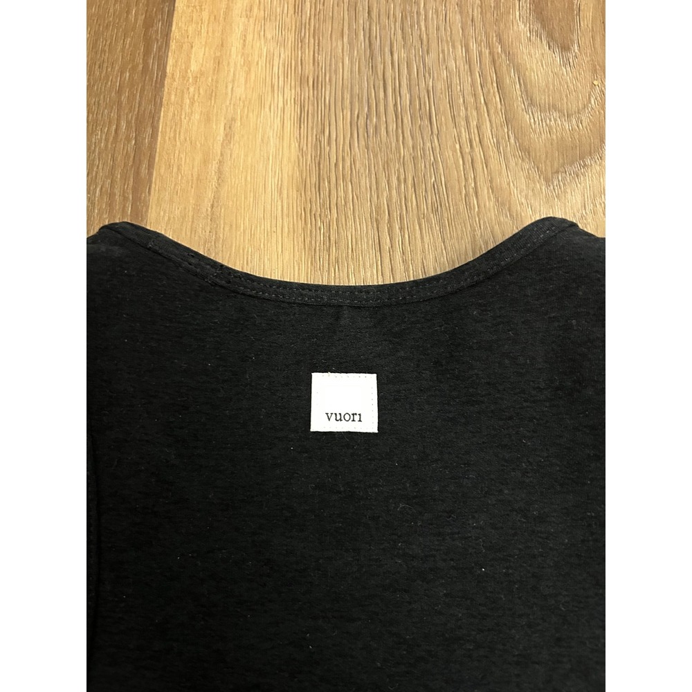 Vuori Black pose plyo crop Tank Top High Neck Racerback XS workout gym athletic - Picture 3 of 5